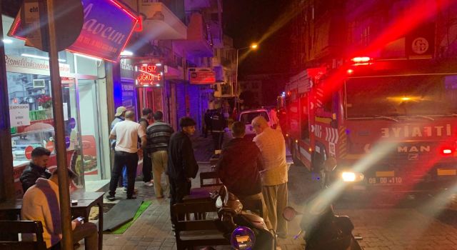 Aydın'da yangın paniği: Dumandan etkilenen 2 kişi hastaneye kaldırıldı