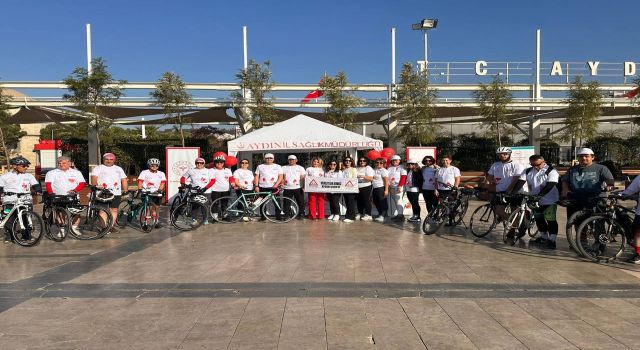 Bisikletçiler pedalları organ bağışı için çevirdi