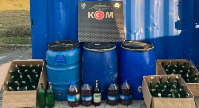 Aydın'da polis ekipleri 374 litre sahte içki ele geçirdi