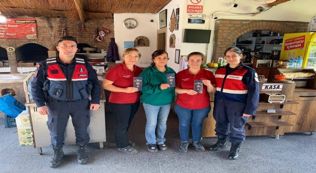 Söke'de jandarma ekipleri kadınları bilgilendirdi