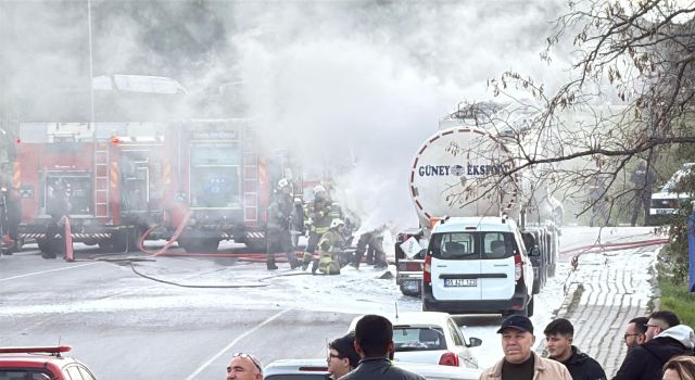 Bitkisel yağ yüklü tanker alev aldı