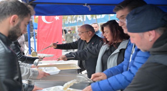 BÜYÜKŞEHİR BELEDİYESİ 225 NOKTADA İFTAR ÇADIRI KURUYOR