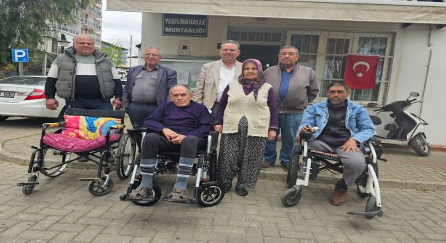 Nazilli'de Örnek Davranış: Yeşil Mahalle Muhtarı Öztürk'ten Engelli Vatandaşlara Destek