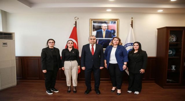 "Ak Parti İl Kadın Kolları'ndan Rektör Kent’e Ziyaret
