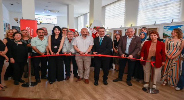 Başkan Yetişkin: “Kadınların Sanata Dokunuşu Efeler’e Renk Katıyor”
