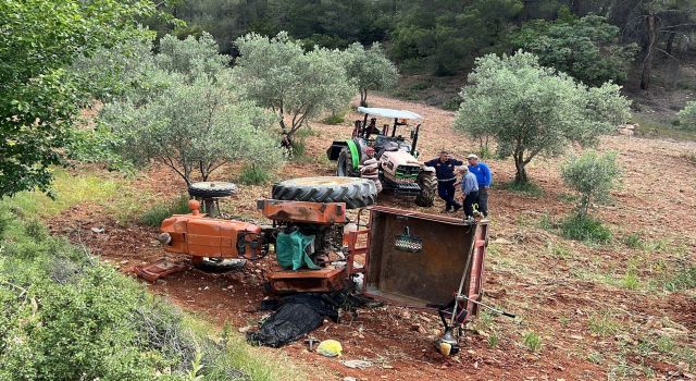 Devrilen traktörün altında kalan yaşlı kadın hayatını kaybetti