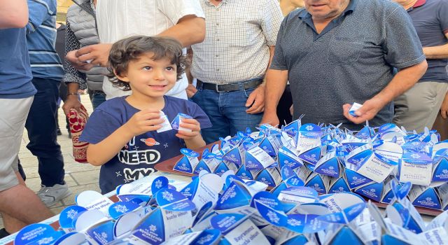 AYDIN BÜYÜKŞEHİR BELEDİYESİ VATANDAŞLARLA BAYRAMLAŞTI