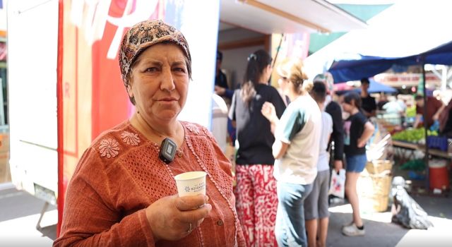 BAŞKAN ÇERÇİOĞLU'NDAN PAZARCI ESNAFINA SICAK GÜNLERDE SERİN DESTEK