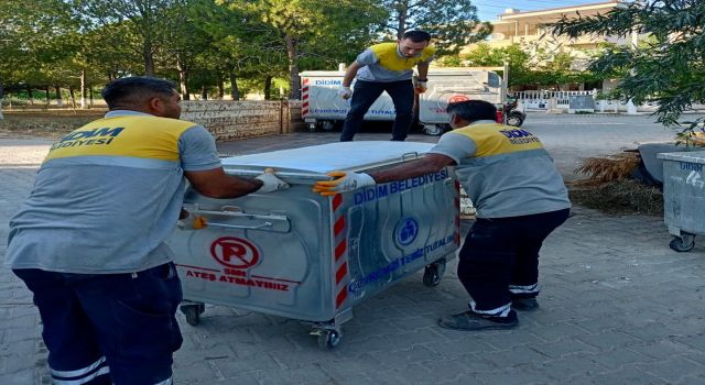 Didim’de eskiyen konteynerler yenileniyor