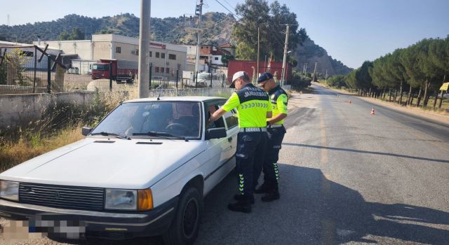 Köşk’te 201 araç sorgulandı