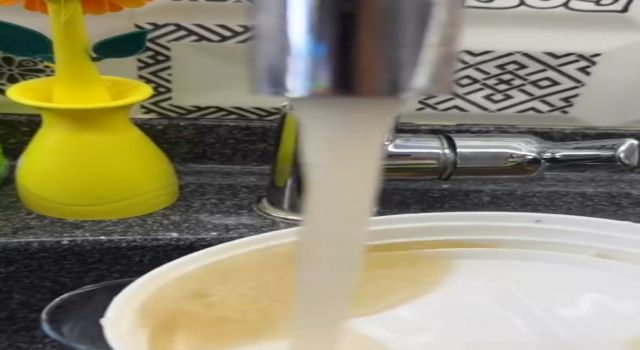 Musluklardan Çamurlu Su Aktı! Vatandaşlar Tepkili