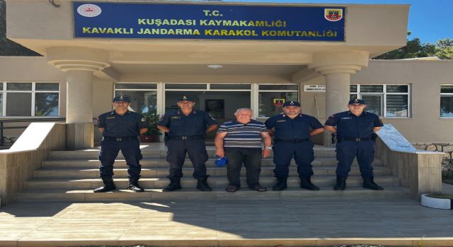 Şehit babasından jandarmaya anlamlı ziyaret