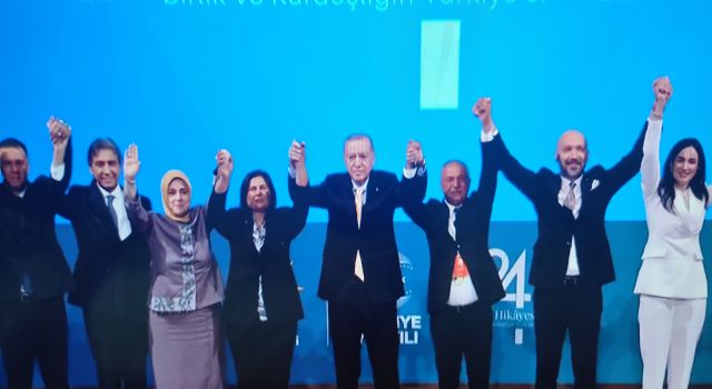  Cumhurbaşkanı Erdoğan’dan Çerçioğlu'na "Aramıza Hoş Geldiniz” Mesajı