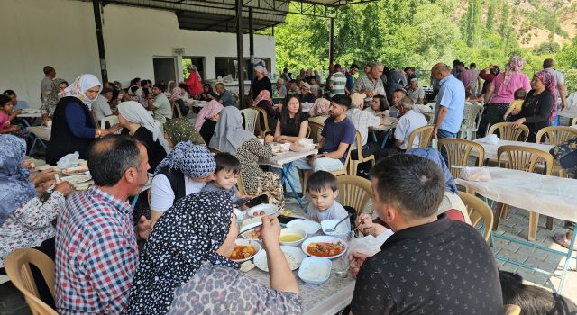 Mahalle sakinleri Geleneksel Köy Buluşması'nda bir araya geldi