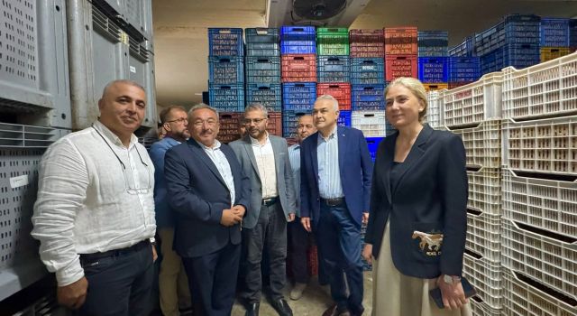Ak Partili Milletvekilleri Nazilli’de İncir Üreticileriyle Buluştu 