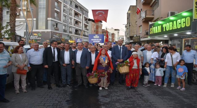 CHP'li Milletvekilleri Germencik İncir Festivaline Katıldı 