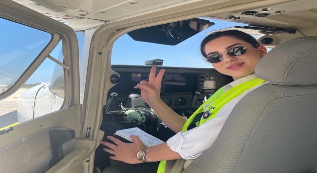 Hayatını kaybeden pilotun cenazesi çıkartıldı