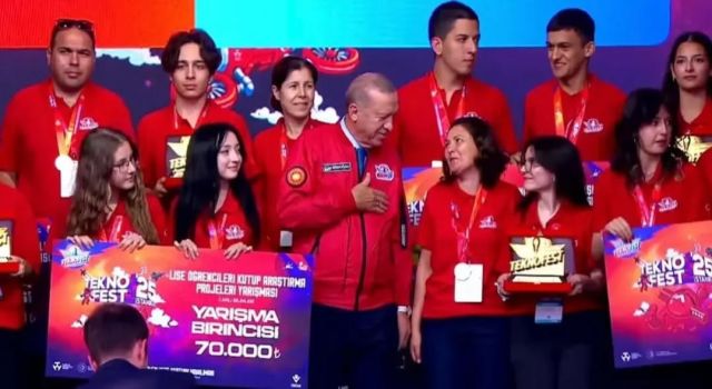 Nazilli Fen Lisesi ALP Takımı TEKNOFEST 2025’te Türkiye Birincisi Oldu