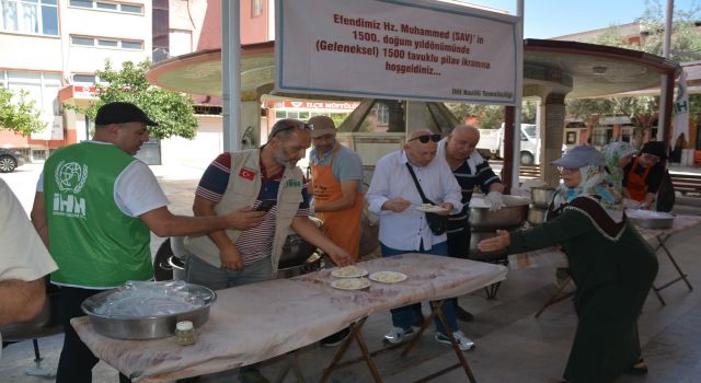 Nazilli’de Peygamberimiz’in 1500. Doğum Yıldönümü Dolayısıyla Pilav Hayrı