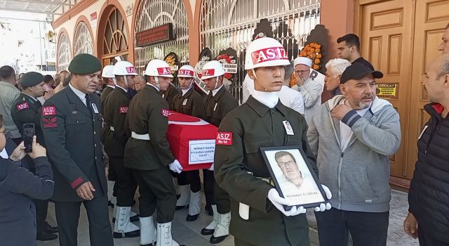 Nazilli’nin Sevilen Eczacısı Celal Özırmak Hayatını Kaybetti