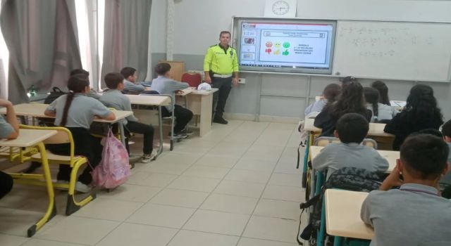 Yenipazar’da öğrencilere trafik eğitimi verildi