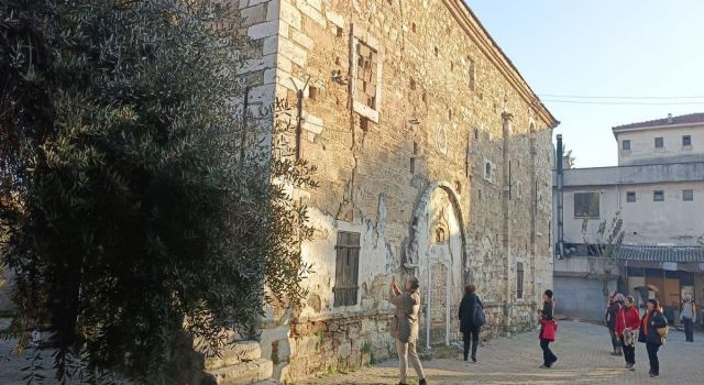 Magnesia Antik Kenti'nde tarih ve doğa aynı rotada