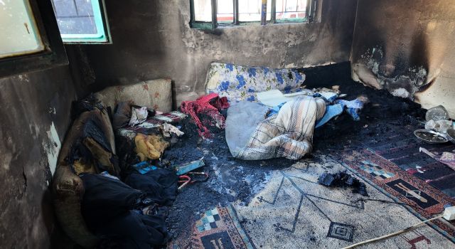 Yalnız yaşayan yaşlı adam yangında hayatını kaybetti