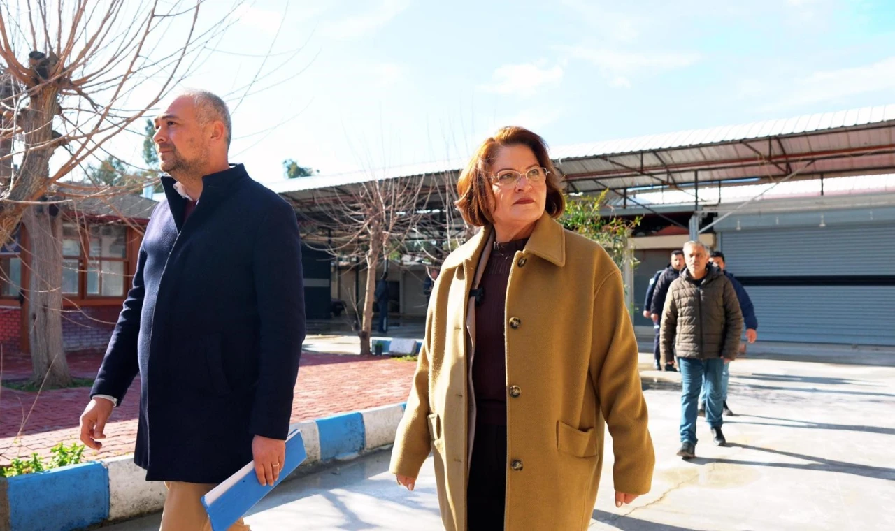 Başkan Gençay: “Projelerimizle Mavişehir’e değer katıyoruz”