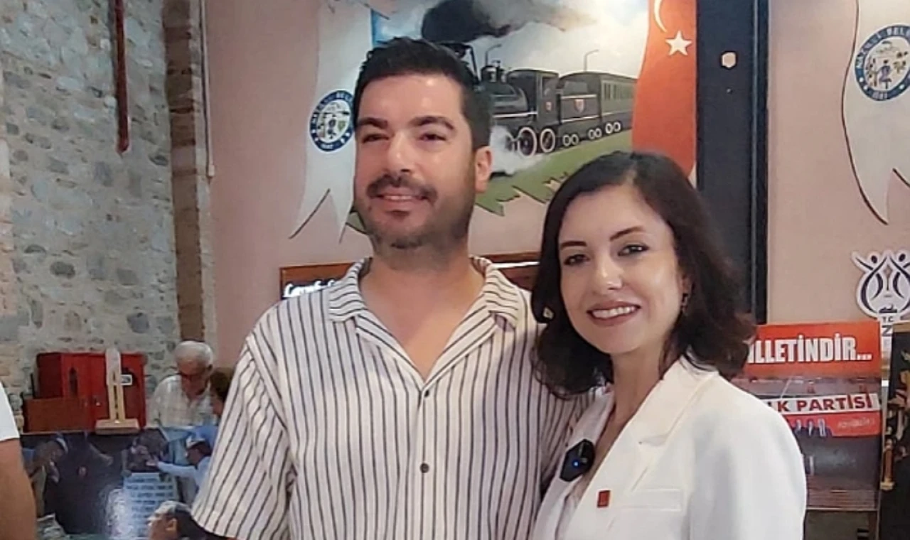 CHP İlçe Başkanı Aslı Ökmen Anne Oldu