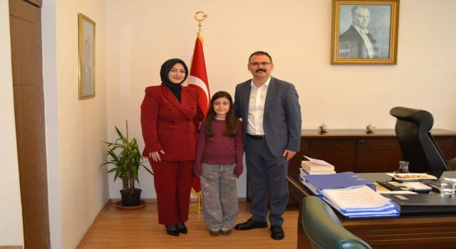 Kaymakam ATEŞ, Küçük Misafirin Sorularını Yanıtladı