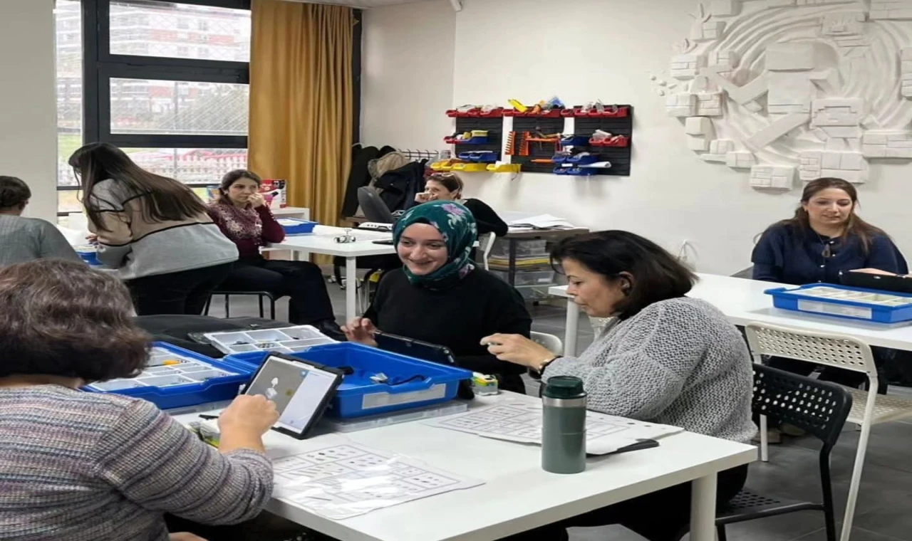 Nazilli’de Okul Öncesinde STEM ve Robotik Kodlama Hamlesi