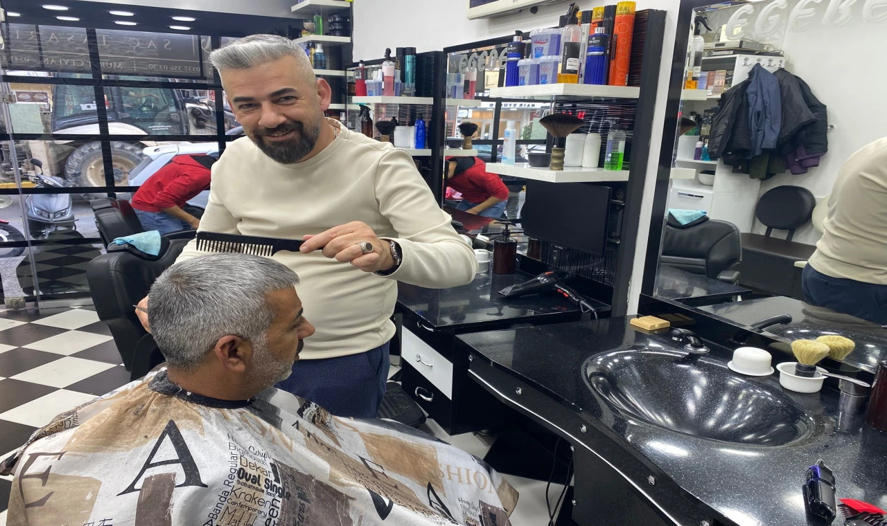 Bayram Yaklaşıyor, Aydın’da Berberler Dolup Taşıyor