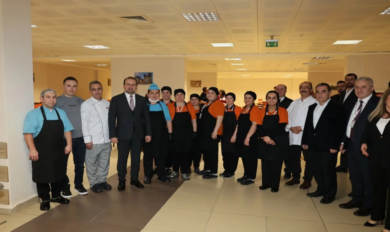 Nazilli Devlet Hastanesi’nde Geleneksel İftar Buluşması