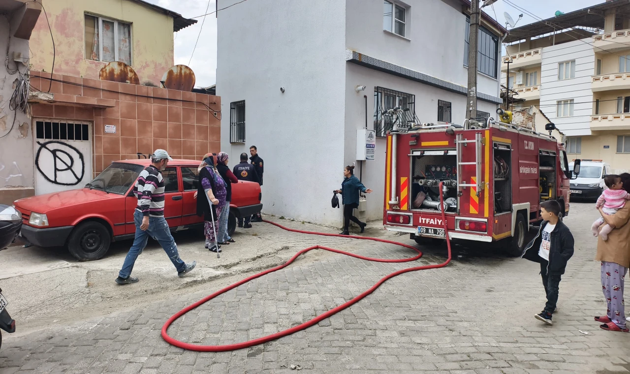Nazilli’de Korkutan Ev Yangını: Alevler Evi Sardı