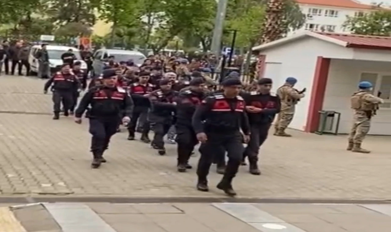 1,5 MİLYARLIK SERTİFİKA VURGUNUNDA 17 ŞÜPHELİ ADLİYEYE SEVK EDİLDİ