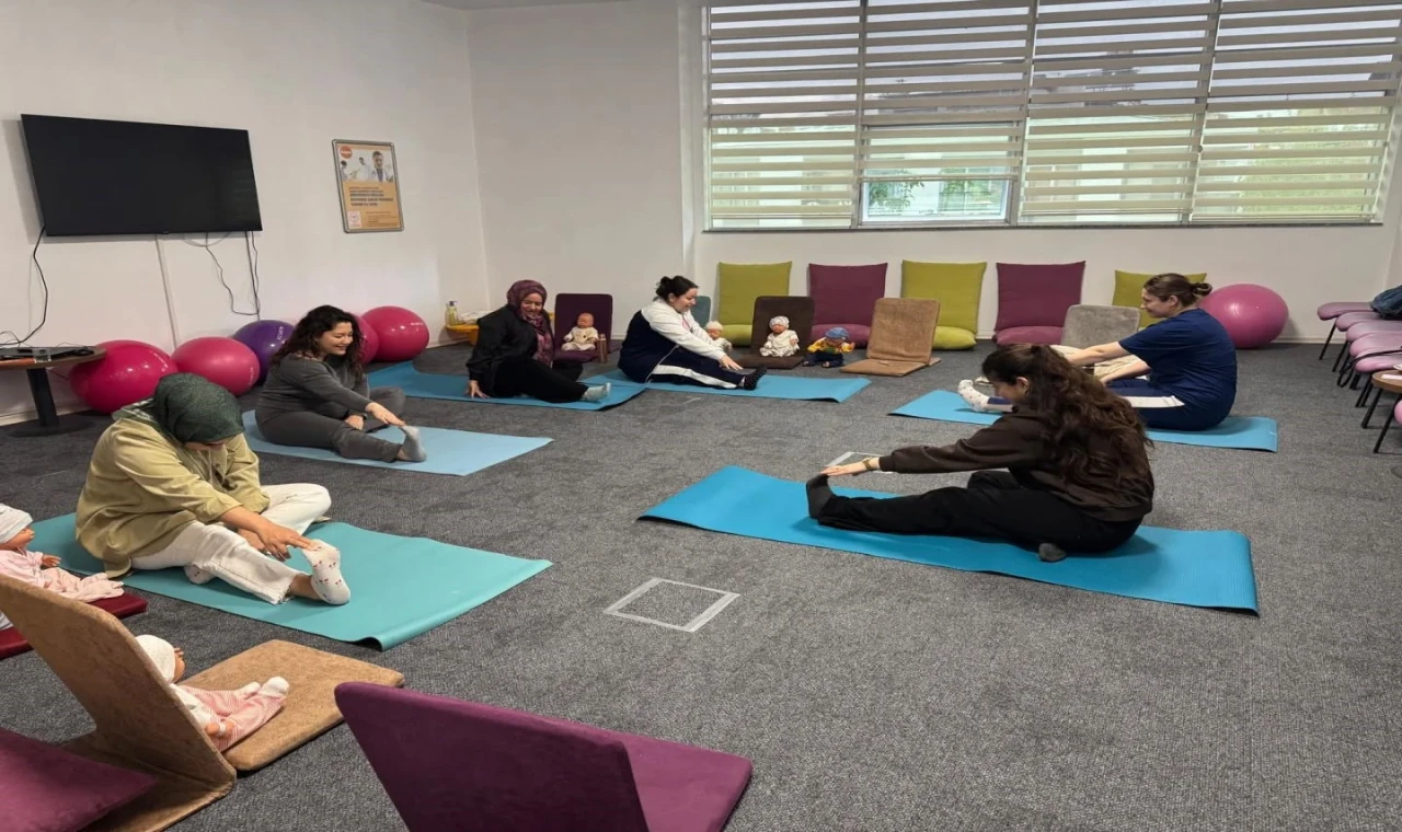 Anne adayları doğuma 'Gebe Okulu' ile bilinçli hazırlanıyor