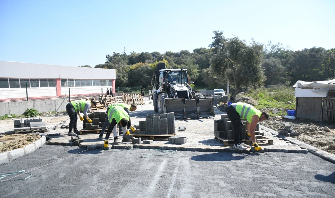 Kuşadası Belediyesi’nden Değirmendere’ye 1500 Metrekarelik Yeni Yol