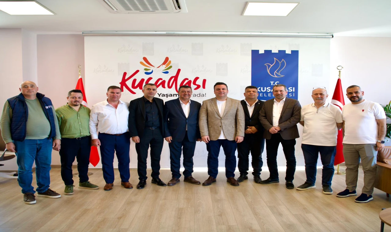 KUŞADASI’NDA YAKLAŞAN TURİZM SEZONU ÖNCESİ İŞ BİRLİĞİ MESAJI