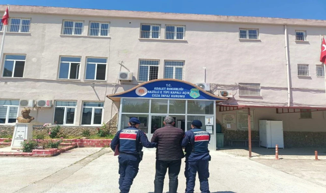 Buharkent’te 11 yıl hapis cezası ile aranan hükümlü yakalandı