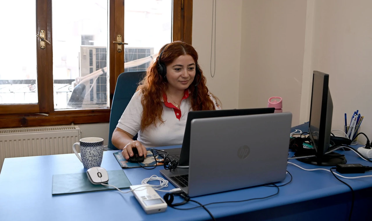 GÜVERCİN MASA KURBAN BAYRAMI'NDA DA KUŞADALILARIN YANINDA OLDU