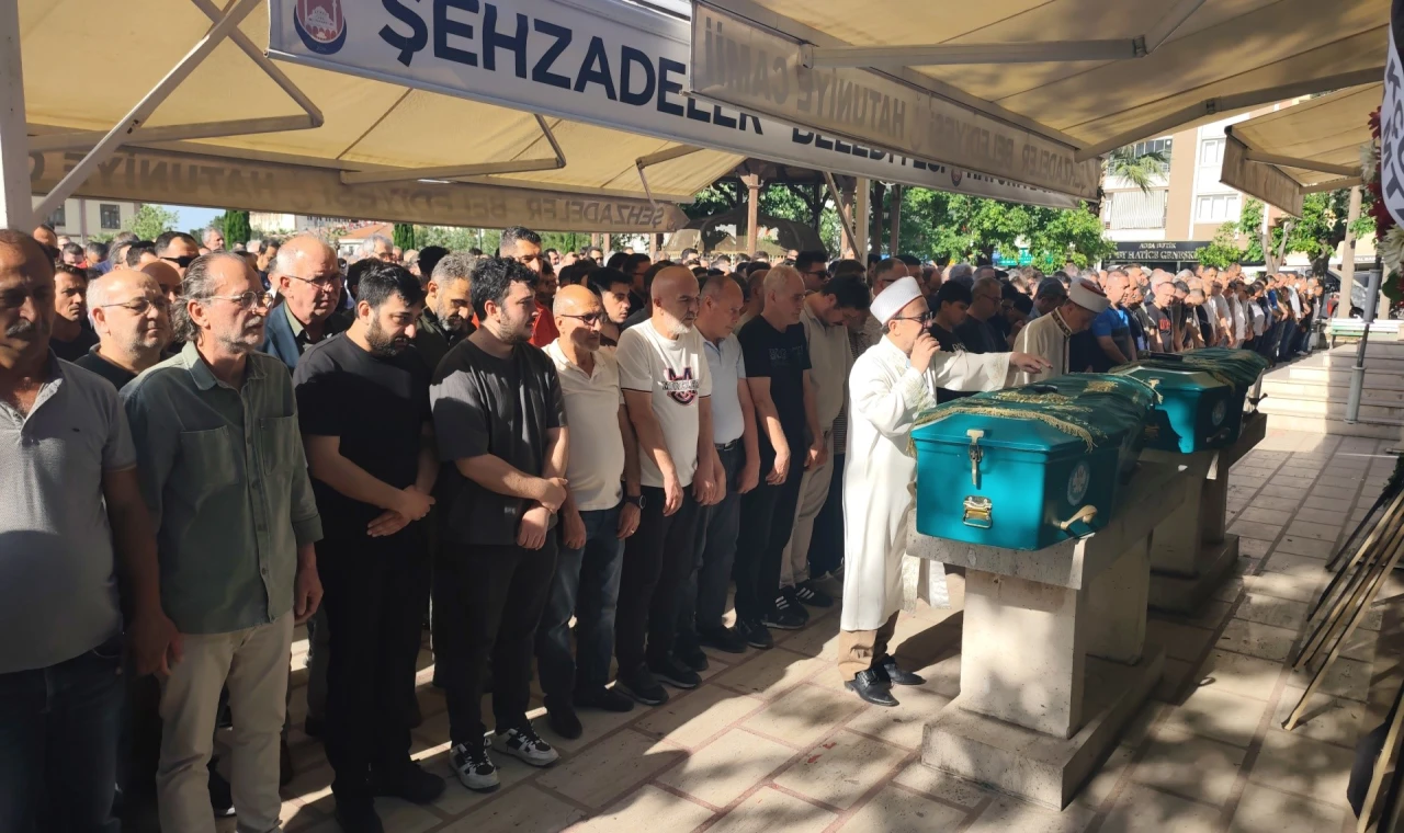 Kalp masajı yaptığı arkadaşının ardından o da öldü