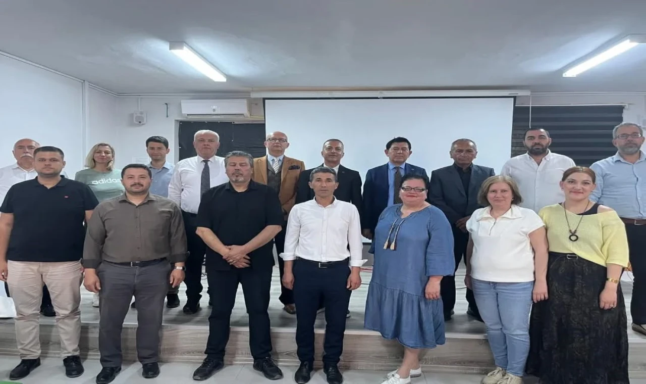 Yenipazar’da okul müdürleri istişare toplantısında buluştu