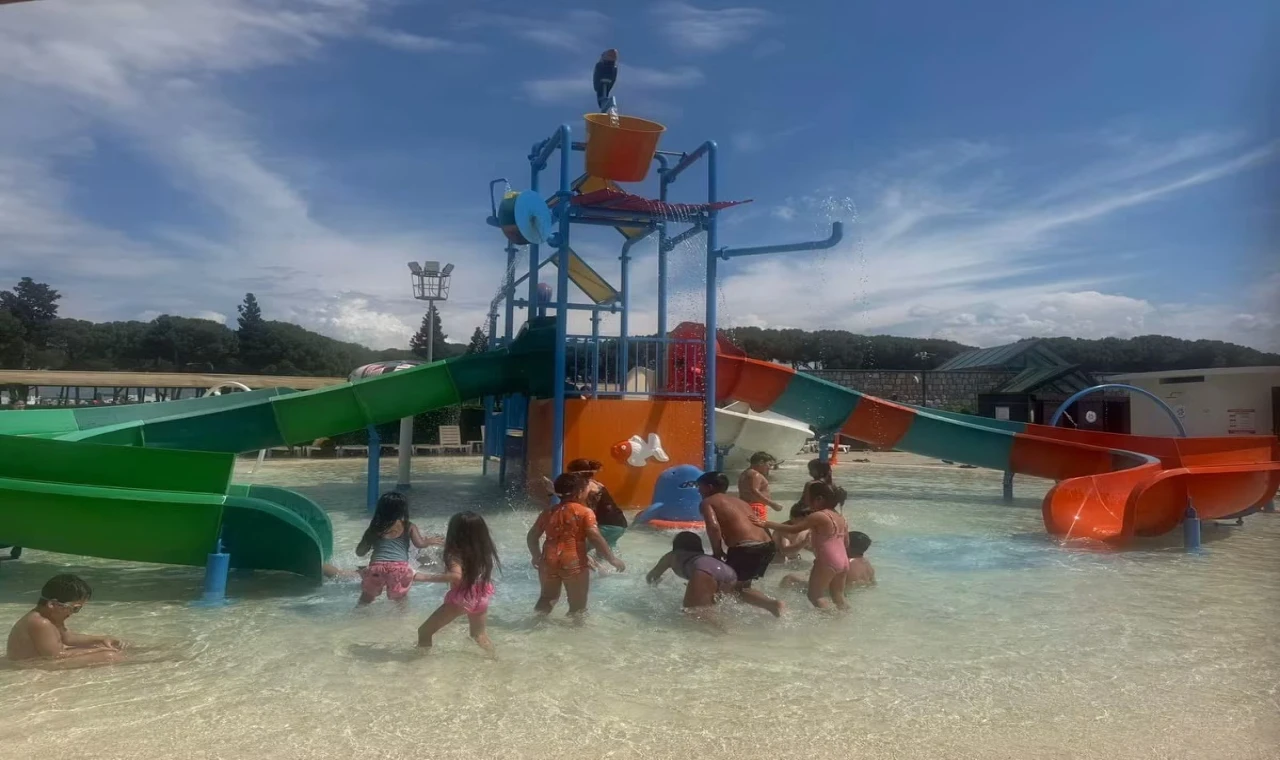 BAŞKAN ÇERÇİOĞLU’NDAN ÇOCUKLARA YAZ TATİLİ HEDİYESİ: TEKSTİL PARK AQUAPARK KAPILARINI AÇTI