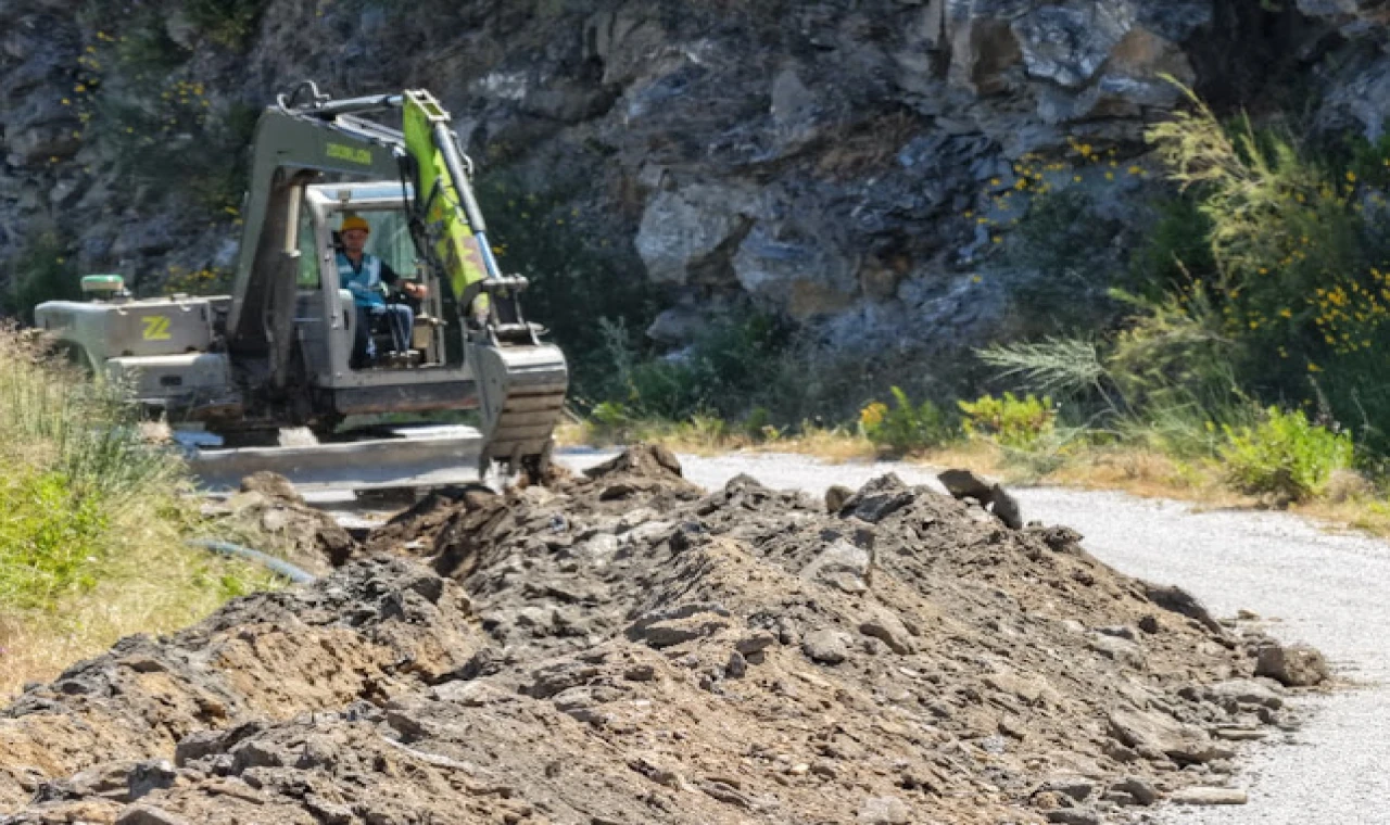 BAŞKAN ÇERÇİOĞLU’NDAN EFELER’DE ALTYAPI YATIRIMI