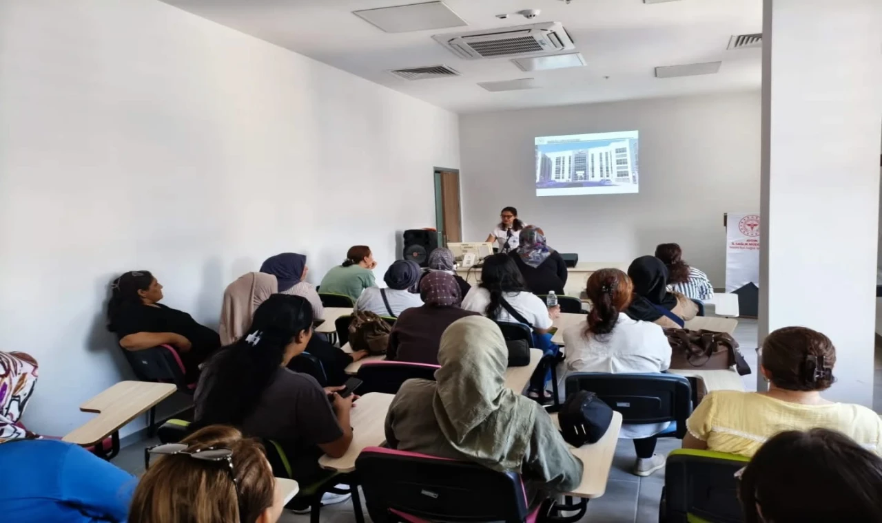 Nazilli’de Kadınlara Yönelik Sağlık ve Farkındalık Eğitimi Düzenlendi