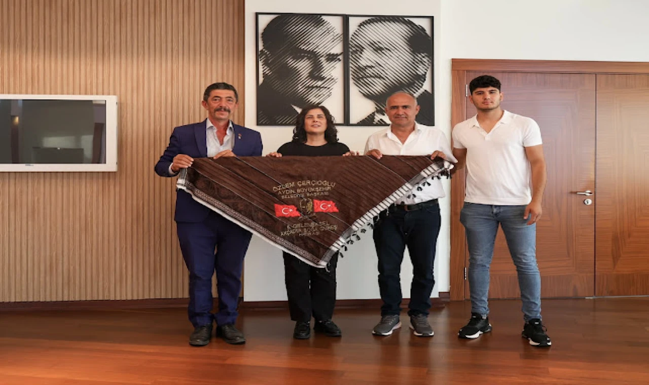 BAŞKAN ÇERÇİOĞLU’NA ÇİNE AKÇAOVA VE ALTINABAT MAHALLESİ MUHTARLARINDAN ZİYARET