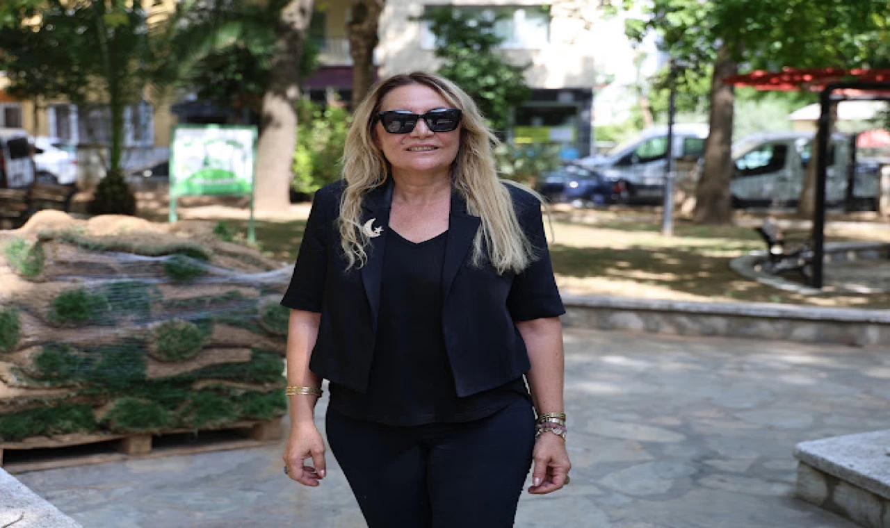 BAŞKAN ÇERÇİOĞLU’NUN ÇALIŞMALARIYLA AYDIN’IN PARK VE YEŞİL ALANLARI YENİLENİYOR