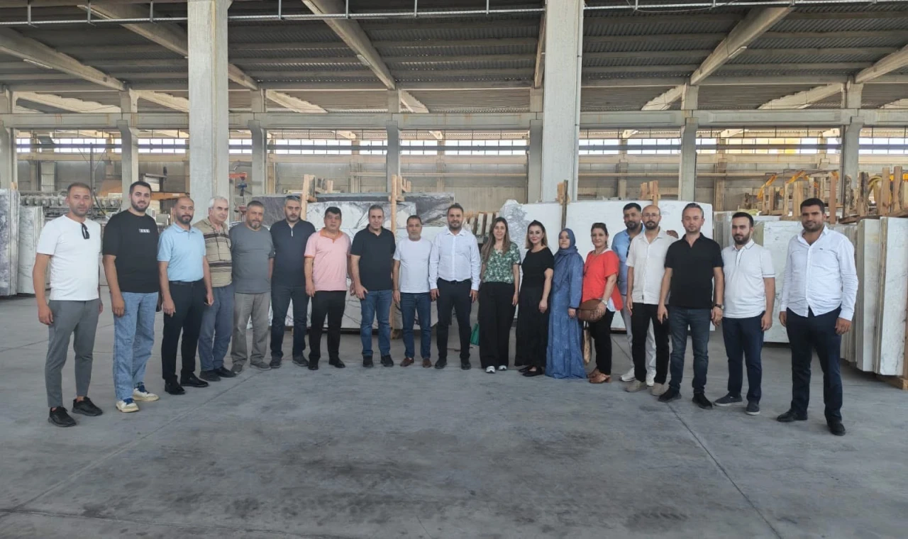 AK Parti Nazilli’den OSB’de faaliyet gösteren firmaya ziyaret