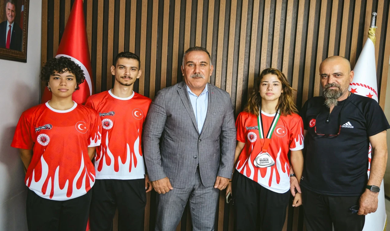 Aydınlı genç sporcu jujitsuda dünya 2'ncisi oldu