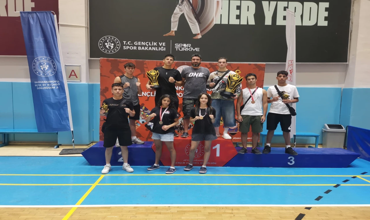 Aydınlı sporcular Zafer Kupası’ndan başarıyla döndü